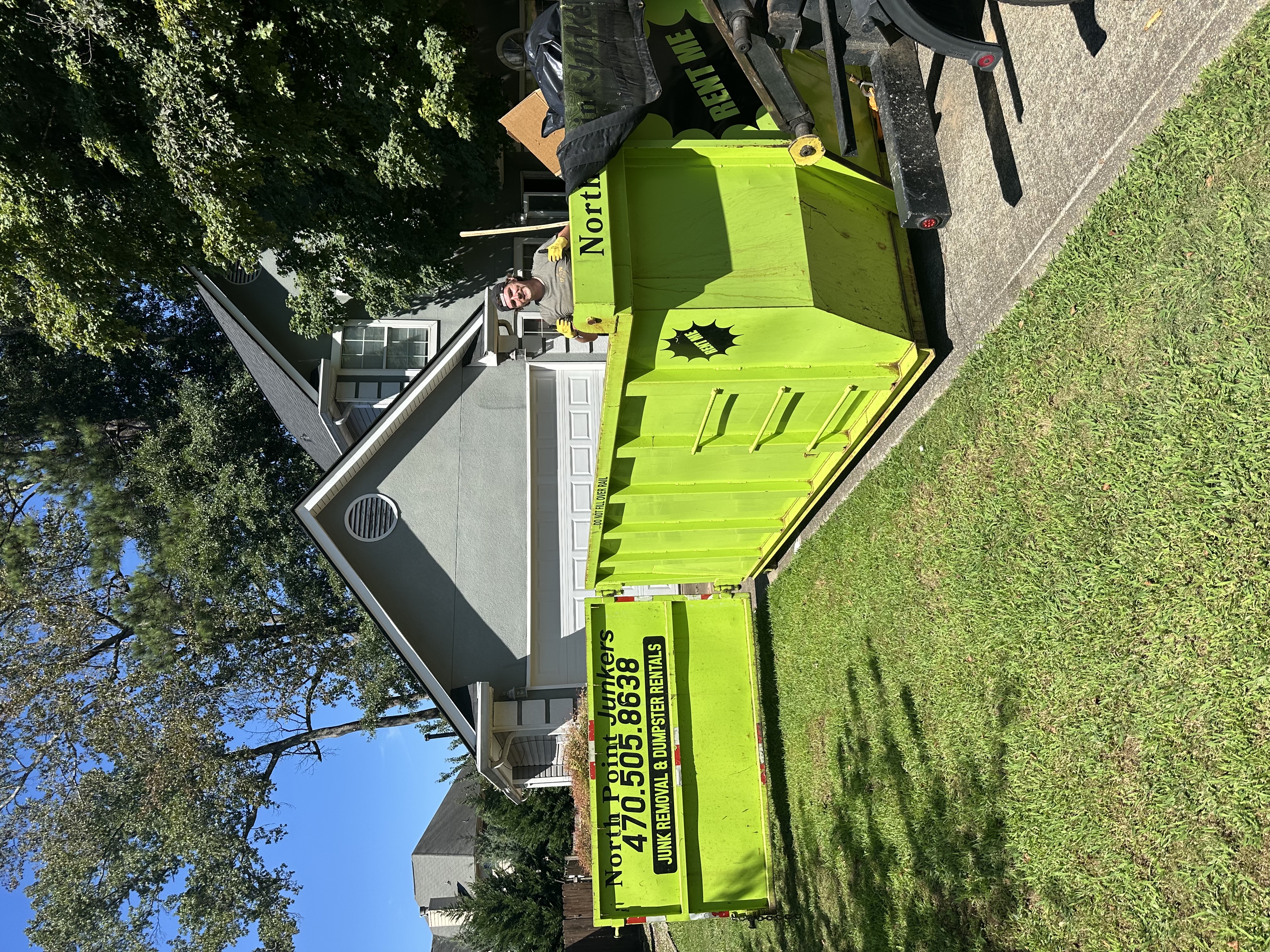 Junk removal dumpster